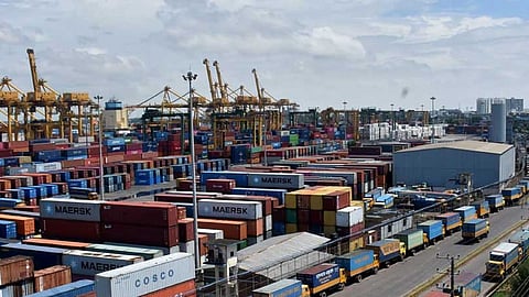 এনসিটি ইজারা ইস্যুতে বন্দর শ্রমিকদের অনির্দিষ্টকালের কর্মবিরতি শুরু