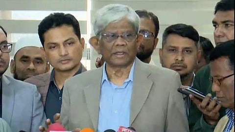 আ.লীগ আমলে পাচারকৃত অর্থ চিহ্নিত করা গেলেও ফেরত আনা সহজ নয়: অর্থ উপদেষ্টা