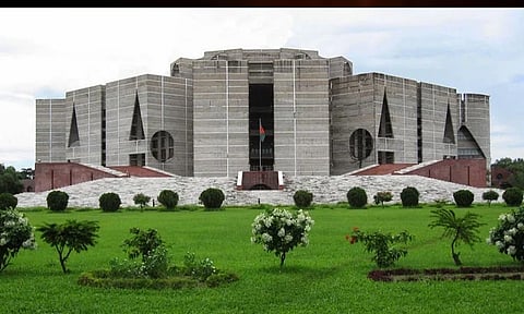 মঙ্গলবার বিকেলে সংসদ ভবন কমপ্লেক্সে মন্ত্রিসভার শপথ পড়াবেন রাষ্ট্রপতি