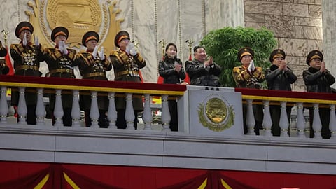 দক্ষিণ কোরিয়াকে ‘সম্পূর্ণ ধ্বংসের‘ হুঁশিয়ারি কিমের, যুক্তরাষ্ট্রকে ‘শত্রুতা’ বন্ধের আহ্বান