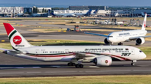 ঢাকা থেকে মধ্যপ্রাচ্যগামী ৫৪ ফ্লাইট বাতিল, ভোগান্তি ও অনিশ্চয়তায় যাত্রীরা