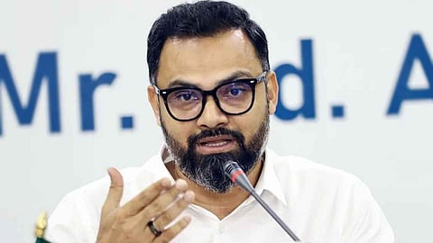 ঢাকা-১৬: চাঁদাবাজি-সন্ত্রাস রুখতে হটলাইন চালু, জননিরাপত্তায় ‘জিরো টলারেন্স’ ঘোষণা