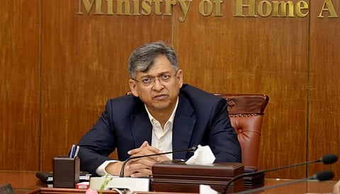 আমাদের ভবিষ্যৎ সংসদ অধিবেশন দেখে জাতি অনেকটা আশ্বস্ত হবে : স্বরাষ্ট্রমন্ত্রী