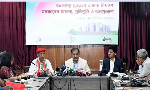 তামাকের ‘প্রকাশ্যে ব্যবহার নিষিদ্ধ’ করার প্রস্তাব দেওয়া হবে: তথ্যমন্ত্রী