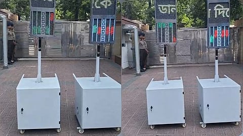 ট্রাফিক ব্যবস্থাপনায় পোর্টেবল সিগন্যাল লাইট ব্যবহার করছে পুলিশ