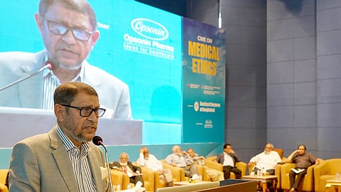 দেশের চিকিৎসা খাতকে এগিয়ে নিতে চিকিৎসকদের সহযোগিতা প্রয়োজন -স্বাস্থ্যমন্ত্রী