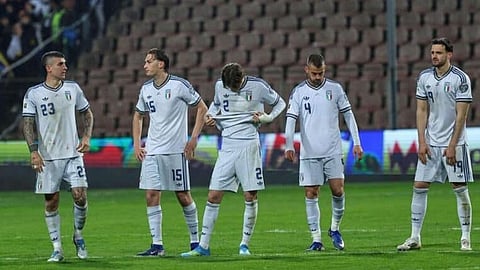 আবারও স্বপ্নভঙ্গ, টানা তৃতীয়বারের মতো বিশ্বকাপ থেকে ছিটকে গেল ইতালি