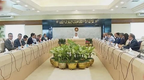 শীর্ষ ব্যবসায়ী নেতাদের সঙ্গে বৈঠক করলেন প্রধানমন্ত্রী
