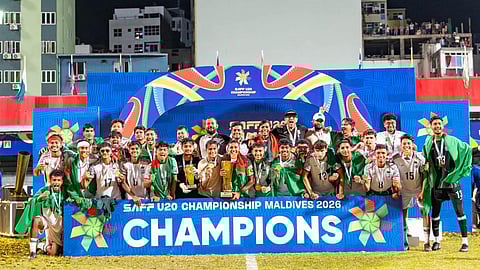 সাফজয়ী দলের জন্য ছাদখোলা বাস, হাতিরঝিলে দেওয়া হবে সংবর্ধনা