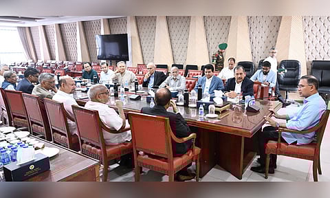 সংবাদপত্রের স্বাধীনতার প্রতি সরকারের দৃঢ় অবস্থান ব্যক্ত করলেন প্রধানমন্ত্রী