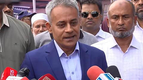 জ্বালানি তেলের দাম সমন্বয়ে আইএমএফ’র চাপ নেই: সড়কমন্ত্রী শেখ রবিউল আলম