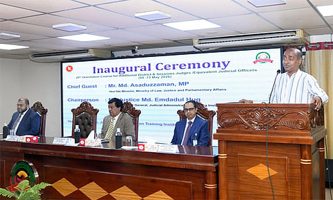 ন্যায়বিচার নিশ্চিত করুন, সরকার আপনাদের পাশে আছে : বিচারকদের প্রতি আইনমন্ত্রী