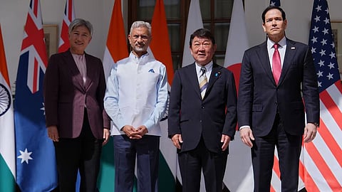 ফিজিতে বন্দর নির্মাণ ও খনিজ চুক্তি ঘোষণা করলো ‘কোয়াড’