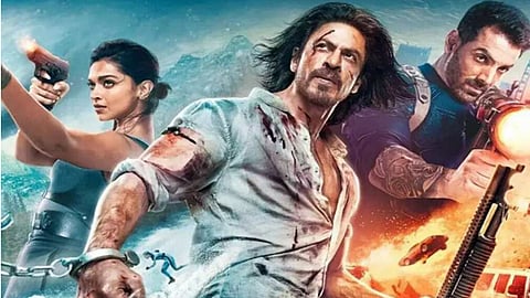 നാല് ദിവസം, 400 കോടിയും കടന്ന് പഠാന്