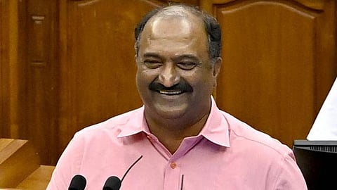 സംസ്ഥാനത്തെ ധനസ്ഥിതി അപകടകരമായ സാഹചര്യത്തില്; നികുതി കുടിശിക പിരിക്കാൻ നിയമഭേദഗതി വേണം: ധനമന്ത്രി