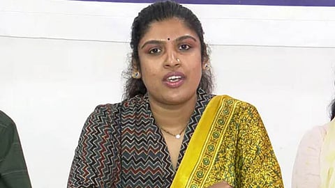 protest in kollam led by chinta jerome with abusive slogans