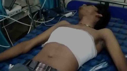 ബൈക്കിൽ ചാരി നിന്നതിന് വിദ്യാർഥികളെ ബ്ലേഡ് കൊണ്ട് ആക്രമിച്ചു; ; പ്രതിക്കായി തെരച്ചിൽ