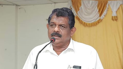 കെഎസ്ആര്ടിസിയില് നിര്ബന്ധിത വിആർഎസ് നടപ്പാക്കാൻ സർക്കാർ തീരുമാനിച്ചിട്ടില്ല, അങ്ങനെ ഒരു ചര്ച്ചയും നടന്നിട്ടില്ല: ഗതാഗതമന്ത്രി