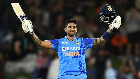 സ്കൈ റെക്കോഡ് ഉയരത്തിൽ