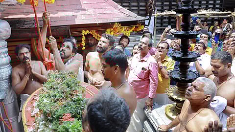 അമ്പലപ്പുഴ ഉണ്ണിക്കണ്ണൻ്റെ തിരുവുത്സവത്തിന് കൊടികയറി