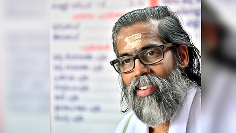 സാമവേദാചാര്യൻ ഡോ. തോട്ടം ശിവകരൻ നമ്പൂതിരി ഗുരുവായൂർ മേൽശാന്തി