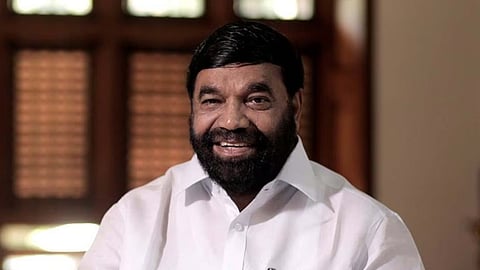 സുധാകരനും സതീശനും ബിജെപിക്ക് വേണ്ടി കോൺഗ്രസിന്റെ അന്ത്യകൂദാശ നടത്തുന്നു; മന്ത്രി വി എൻ വാസവൻ