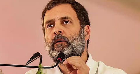 'ബ്രിട്ടീഷുകാരോട് മാപ്പു പറഞ്ഞവർ കോൺഗ്രസിനെ ദേശസ്നേഹം പഠിപ്പിക്കേണ്ട';
രാഹുൽ മാപ്പു പറയില്ലെന്ന് ഉറച്ച് കോൺഗ്രസ്