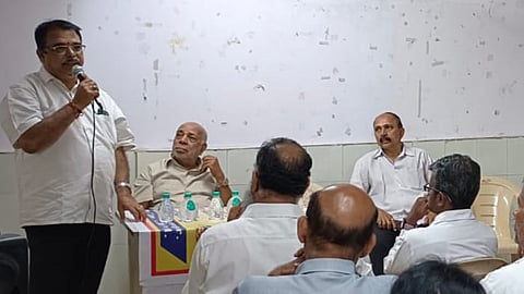 കാണാതായ മുതിർന്ന പൗരനായ മലയാളിയെ കണ്ടു പിടിക്കാൻ ആക്ഷൻ കമ്മിറ്റി രൂപീകരിച്ചു;മുഖ്യമന്ത്രി ക്ക് നിവേദനം നൽകാൻ തീരുമാനം