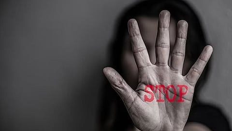 ബെംഗളൂരുവിൽ യുവതിയെ തട്ടിക്കൊണ്ടു പോയി കാറിൽ കൂട്ടബലാത്സംഗം ചെയ്തു: നാലു പേർ പിടിയിൽ