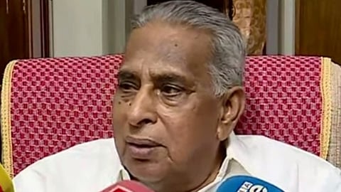 ബ്രഹ്മപുരം മാലിന്യ പ്ലാന്റ് : മരുമകന്റെ കമ്പനിക്ക് കരാർ കിട്ടിയകാര്യം അറിഞ്ഞിരുന്നില്ല; ദുരൂഹതയുണ്ടെങ്കിൽ പരിശോധിക്കണമെന്ന് വൈക്കം വിശ്വൻ