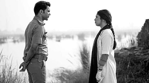 ഒരു ബ്ലാക്ക് ആൻഡ് വൈറ്റ് ബോളിവുഡ് സിനിമ വരുന്നു