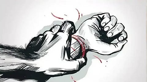 പോക്സോ കേസിൽ ക്ഷേത്രം പൂജാരിയ്ക്ക് ഇരുപതര വർഷം കഠിന തടവും 2 ലക്ഷം രൂപ പിഴയും