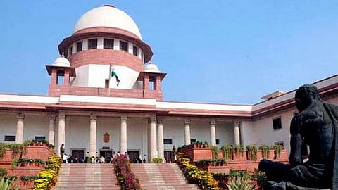 അലഹബാദ് ഹൈക്കോടതി വളപ്പിലെ മുസ്ലീം പള്ളി പൊളിച്ചുമാറ്റണം; സുപ്രീം കോടതി ഉത്തരവ്