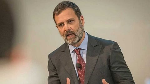 'പെഗസിസ് ഫോണ് സംഭാഷണം റെക്കോര്ഡ് ചെയ്യുന്നുണ്ട്, കരുതലോടെ  സംസാരിക്കണം';  കേംബ്രിഡ്ജില് രാഹുൽ