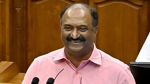 2 മാസത്തെ ക്ഷേമപെൻഷൻ ഒന്നിച്ച് നൽകുന്നു; മന്ത്രിയുടെ വിഷുകൈനീട്ടം