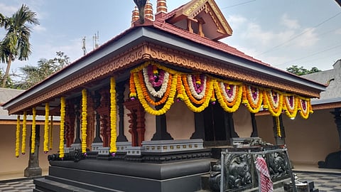 ബദ്ലാപ്പൂർ ശ്രീ അയ്യപ്പ ക്ഷേത്രത്തിൽ ഏപ്രിൽ 12-ന് അഷ്ടാഭിഷേകം നടക്കും