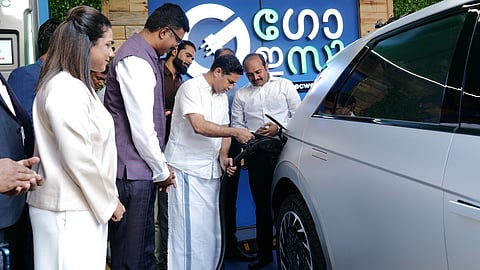 കൊച്ചി ലുലു മാളിൽ ഇ വി സൂപ്പർ ചാർജിങ്ങ് സ്റ്റേഷൻ ലോഞ്ച് ചെയ്ത് ഗോ ഇ സി ഓട്ടോടെക്