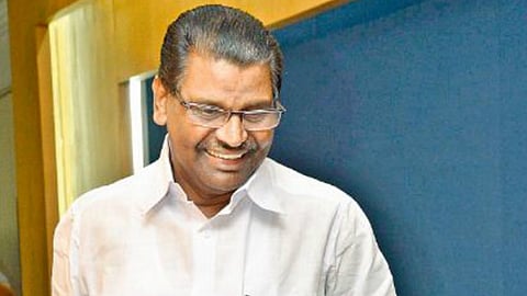 ലോക്നാഥ് ബെഹ്റയുടെ കാലത്തെ ക്യാമറ ഇടപാടിലെ ക്രമക്കേട് സംബന്ധിച്ച റിപ്പോര്ട്ട് ആദ്യം പുറത്തുവിടണം; തിരുവഞ്ചൂര് രാധാകൃഷ്ണന്