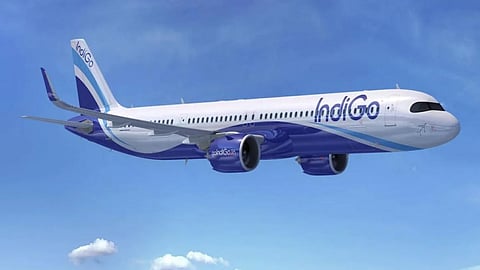 indigo flight emergency landing in nagpur after bomb threat