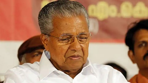 കേന്ദ്രം വിലക്കി; യുഎഇ സന്ദര്ശനം ഉപേക്ഷിച്ച് മുഖ്യമന്ത്രി