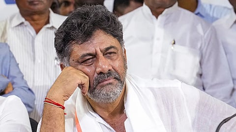 മുഖ്യമന്ത്രിയെ ഹൈക്കമാൻഡ് തീരുമാനിക്കട്ടെ: ഡികെ ഡൽഹിയിലേക്ക്