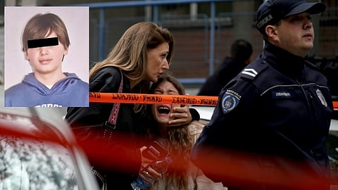 ഏഴാം ക്ലാസുകാരന് സ്കൂളിലെത്തിയത് തോക്കുകളുമായി; കൊന്നത് 9 പേരെ