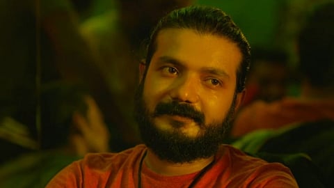 വാർക്കപ്പണിക്കാരൻ പറയുന്നു, 'ഇതത്ര ചെറിയ പണിയല്ല ശ്രീനാഥ് ഭാസീ...'