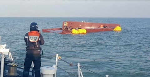 ചൈനീസ് മീൻപിടിത്തക്കപ്പൽ മുങ്ങി: സഹായവുമായി ഇന്ത്യയും