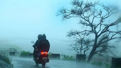 മോക്ക ചുഴലിക്കാറ്റ്: കേരളത്തിൽ മഴ തുടരും