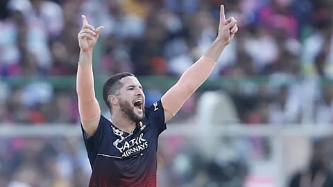 ആർസിബിക്ക് കൂറ്റൻ ജയം; രാജസ്ഥാന്റെ പ്ലേ ഓഫ് പ്രതീക്ഷ മങ്ങി