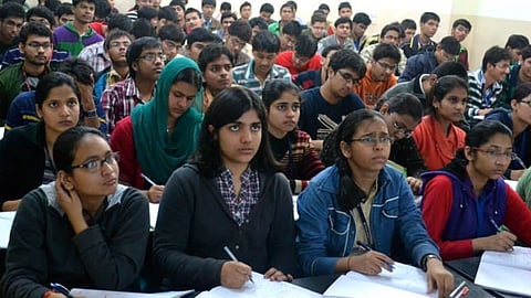 തയ്യൽ തൊഴിലാളികളുടെ കുട്ടികൾക്ക് സിവിൽ സർവീസ് പരിശീലനം