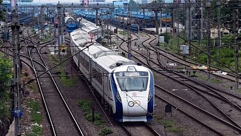 മുംബൈ-ഗോവ വന്ദേ ഭാരത് എക്സ്പ്രസ് ഉടനെന്ന് സൂചന