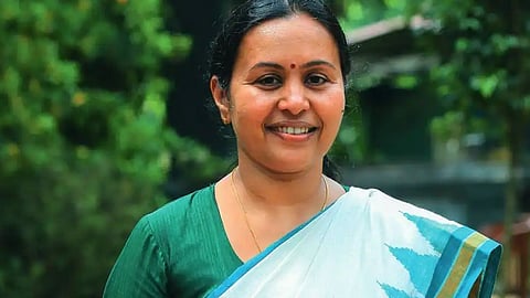 'സ്മാർട്ട് അങ്കണവാടികൾ  കുഞ്ഞുങ്ങളുടെ സമഗ്ര വളർച്ചയ്ക്കുവേണ്ടി'