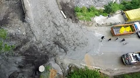 ഹിമാചലിൽ ഉരുൾപൊട്ടൽ: 2 മരണം, 10 വീടുകൾ ഒലിച്ചുപോയി